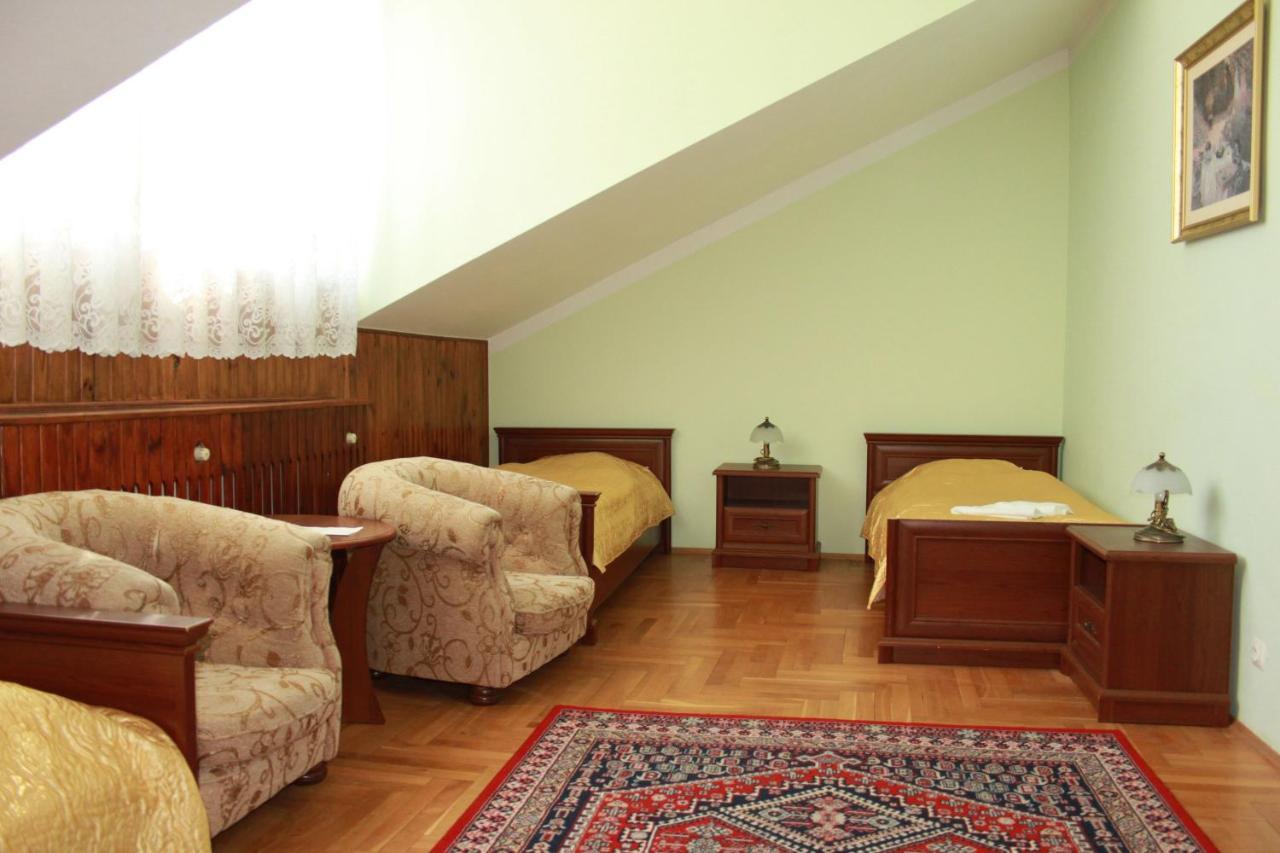 Palac W Nosowie Nosowo Extérieur photo